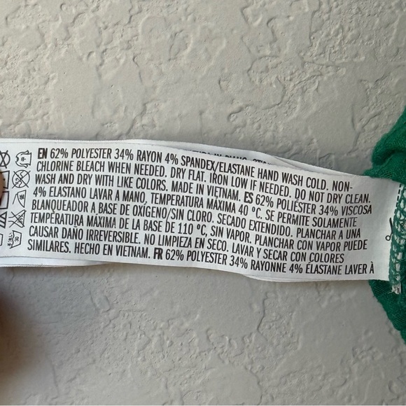 Forever 21 Green Ribbed Cropped Tank Top - Picture 4 of 4